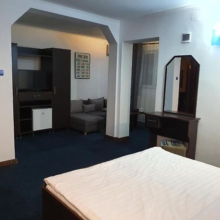 Motel Davios Târgu Jiu Extérieur photo