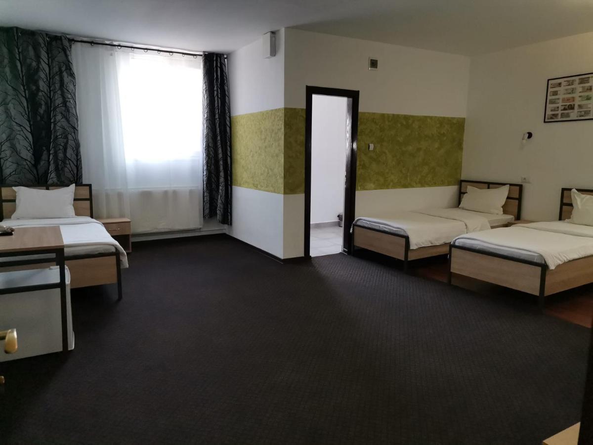 Motel Davios Târgu Jiu Extérieur photo