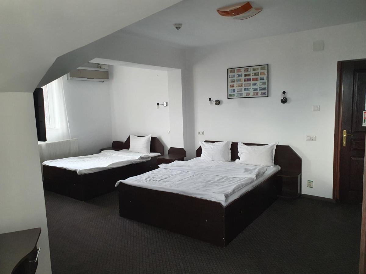 Motel Davios Târgu Jiu Extérieur photo