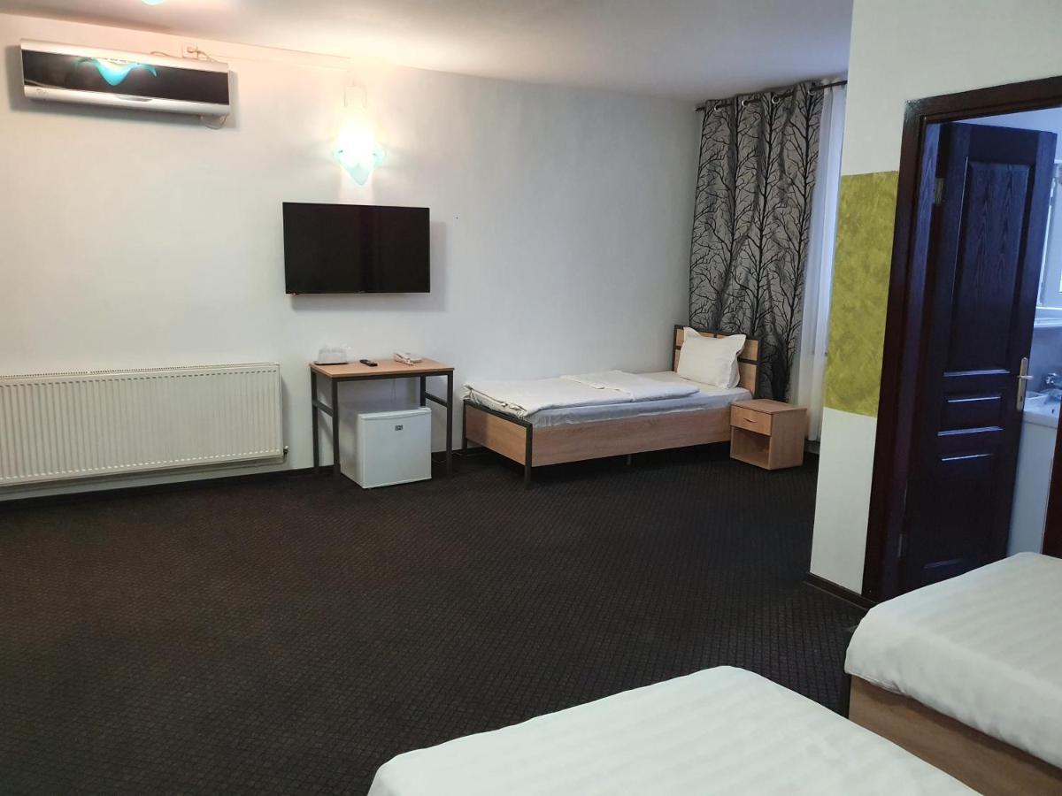Motel Davios Târgu Jiu Extérieur photo